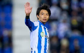 W杯に臨む柴崎岳の新スパイクがお披露目、青森の統工芸品「きみがらスリッパ」を落とし込んだデザインに