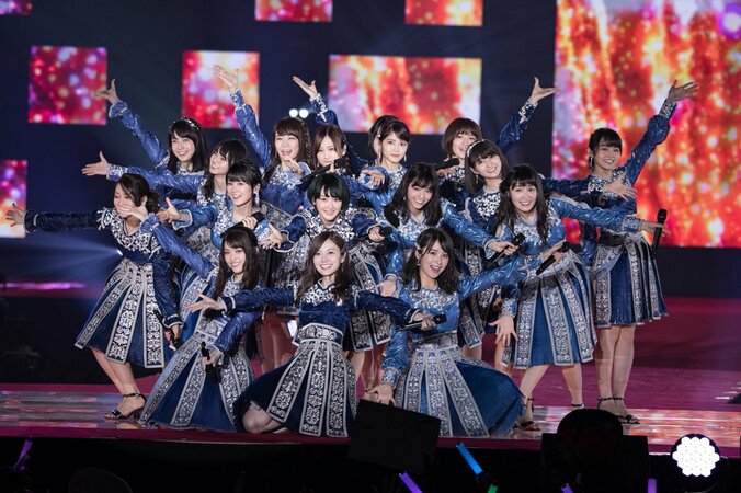 乃木坂46からメンバー9人がランウェイ堂々闊歩＆ミニライブでオーディエンス魅了　 - ガールズアワード2017A/W【画像集】 28枚目