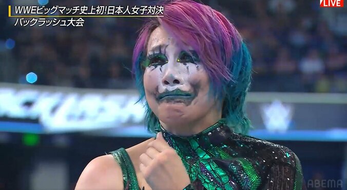 「日本のプロレスを見せた」“史上初”の日本人女子対決にファン感涙 因縁と愛憎の末に涙のハグ＆キスで電撃和解 8枚目