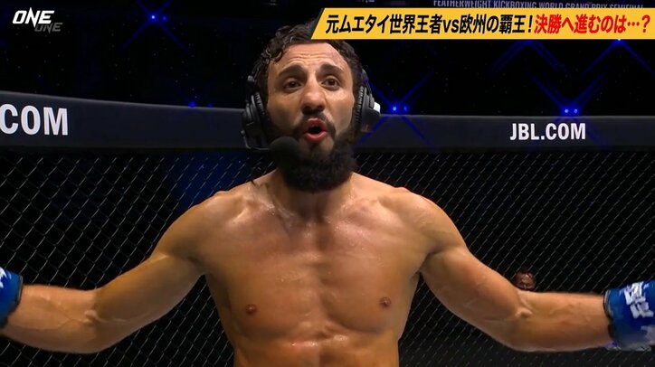 「もう無理、無理…」元世界王者がまさかの試合放棄 「最上級のイヤ倒れ」ファンに衝撃