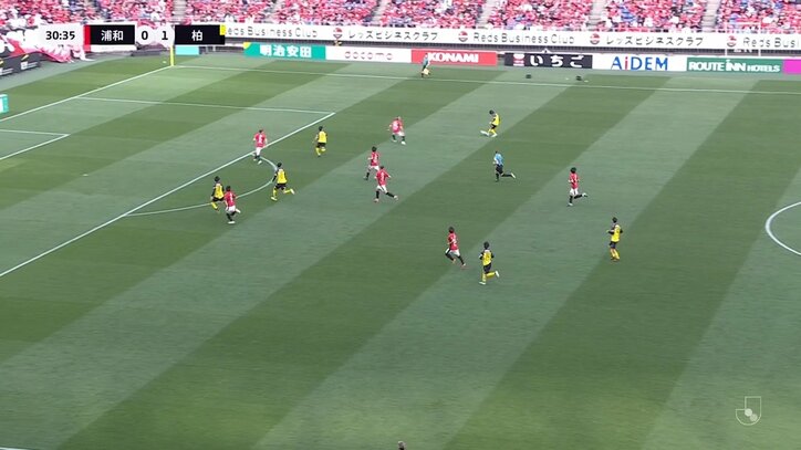 【映像】糸を引くようなクロスで追加点を演出した瞬間