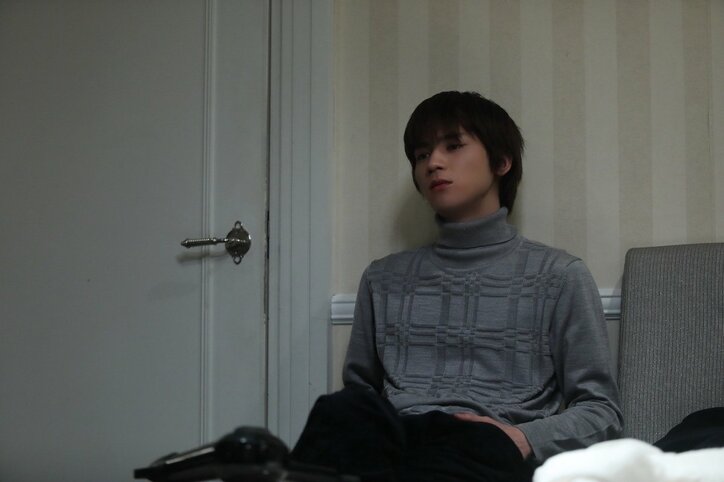 傷を負ったヒロインに、どこまでも優しい王子様…神尾楓珠、『ブラックシンデレラ』のイケメン役がハマりすぎ