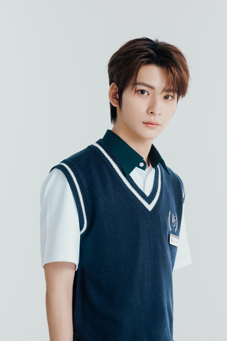 【写真・画像】“SMTR25”初のバラエティ番組『応答せよ！僕らのハイスクール』15名のメンバープロフィールを公開　6枚目