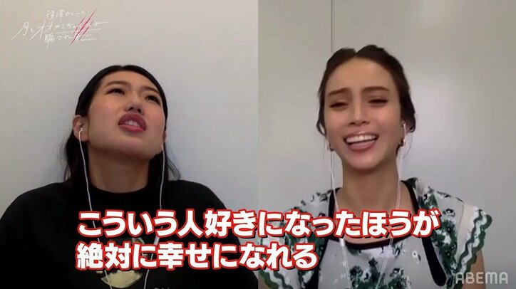 滝沢カレン、切なすぎる展開に「背中がかゆい！」　興奮のあまりイヤホンが外れるアクシデントも！？『月とオオカミちゃん』