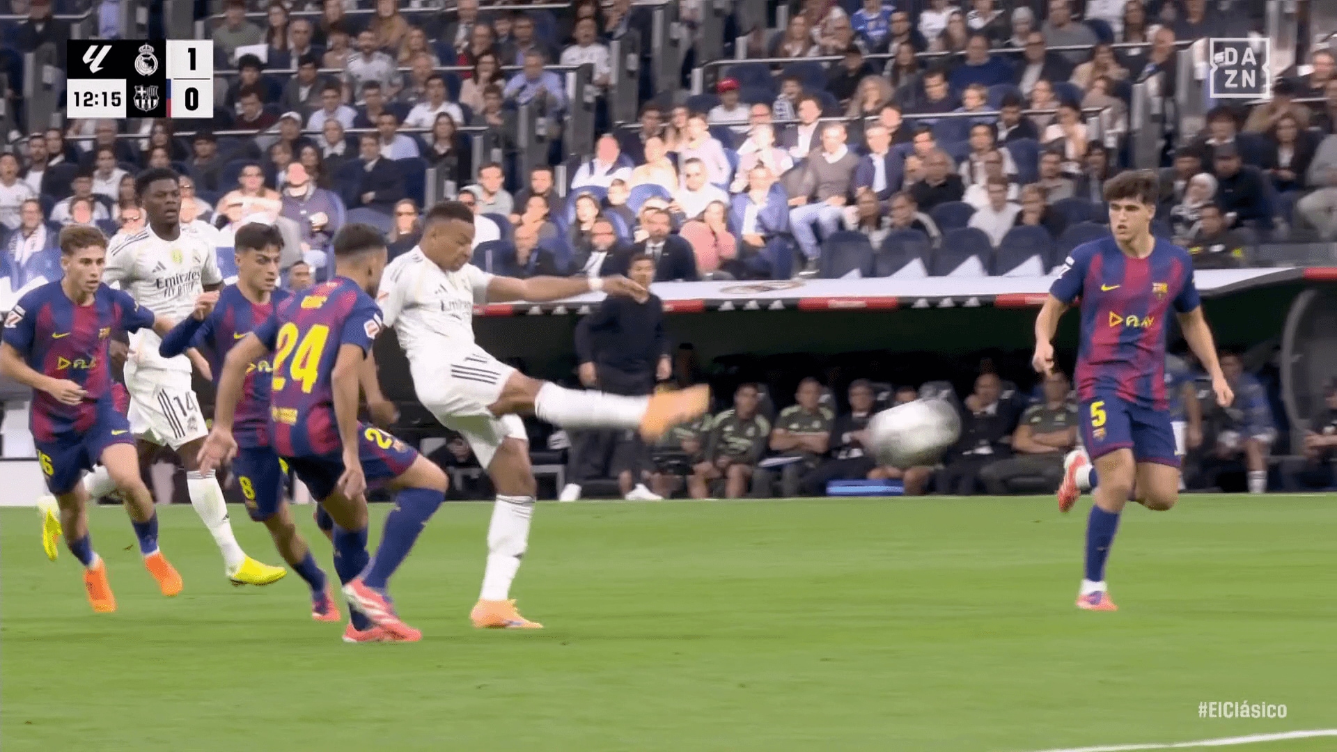 エンバペは見事なゴラッソを決めたが…