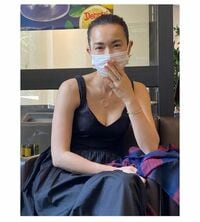 長谷川京子の美しさ溢れるプライベートショットにファン溜息「滲み出る美しさ」「素敵デコルテ」