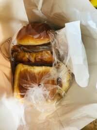 キンタロー。『baby昼寝チャンスにこっそり人気店のパン』