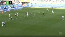 ウソでしょ…！？ 塩貝健人、完璧コントロール→“ワンタッチ強烈ボレー”炸裂「めっちゃ上手いな」「これはヤバい」解説者も絶賛のフィニッシュワーク