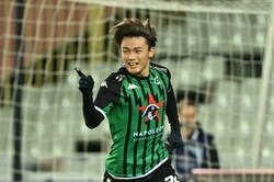上田綺世が今季17点目！　2ゴール1アシストの大活躍、日本人5選手出場のSTVV撃破