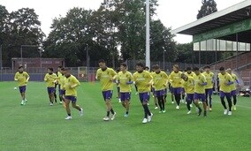 日本代表、30名で合宿3日目練習を実施　冒頭15分公開で試合モードへ