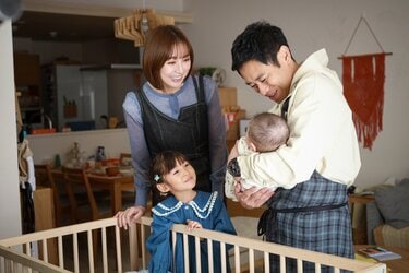 不倫妻”篠田麻里子、間男との間に生まれた子の名前は「おさむ」！衝撃 