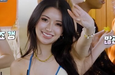 美人ダンサー、抜群のスタイル際立つセクシーなビキニ姿に絶賛の声 