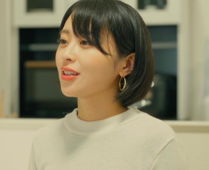 【写真・画像】27歳美女、ボブヘアにイメチェン！浮気を改心した彼氏とお試し同棲「仕事の合間にラブラブしちゃう」　1枚目