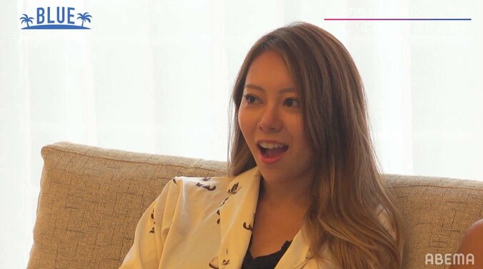 グラマラス美女 VS 黒髪モデル美女、イケメンをめぐり一触即発状態に！気まずすぎる雰囲気に周囲も緊張『シャッフルアイランド』最終話 3枚目