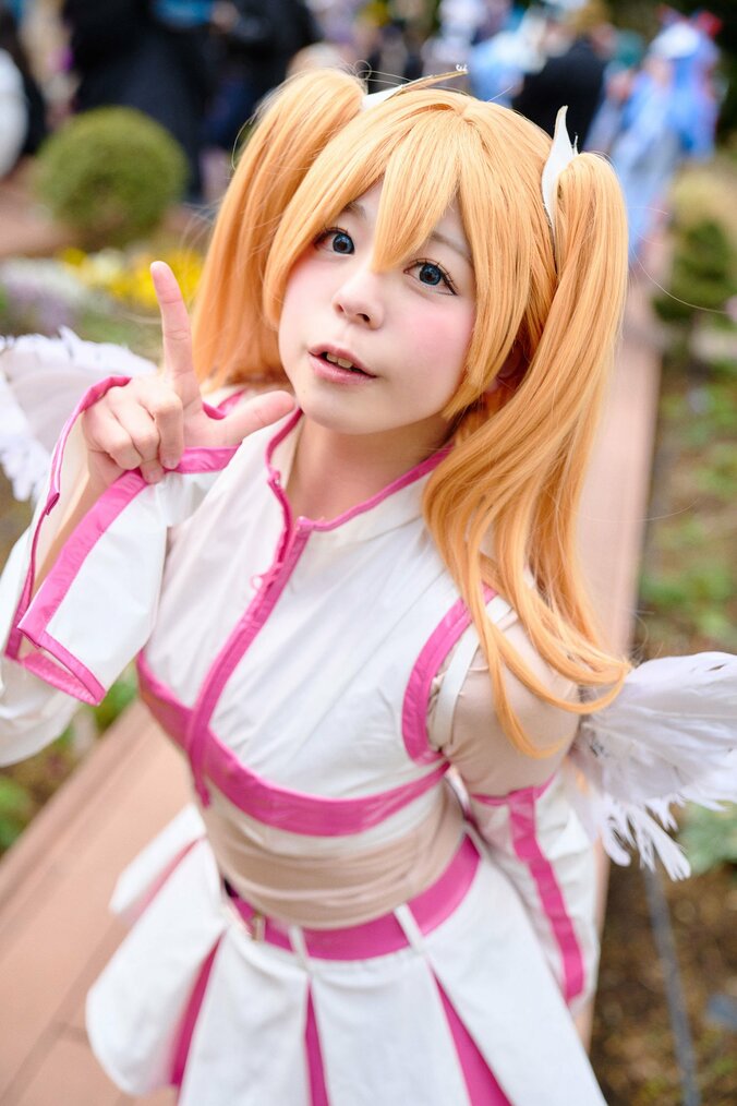 【写真・画像】『2.5次元の誘惑』リリエルコスプレ画像　1枚目