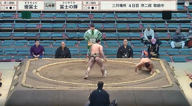 【写真・画像】「細つよ」16歳170cmの小兵力士が驚異の押し出し　「すごい」「やっぱりセンスある」館内どよめき　1枚目