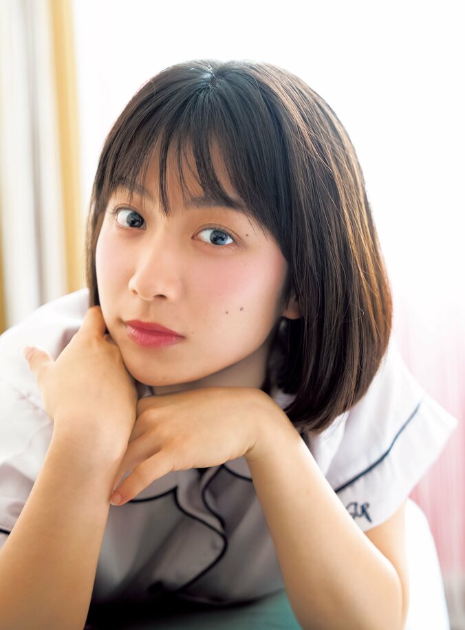 巻頭グラビア：藤崎ゆみあ