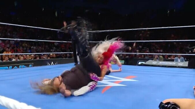 一回転で後頭部から落ちるパイパー