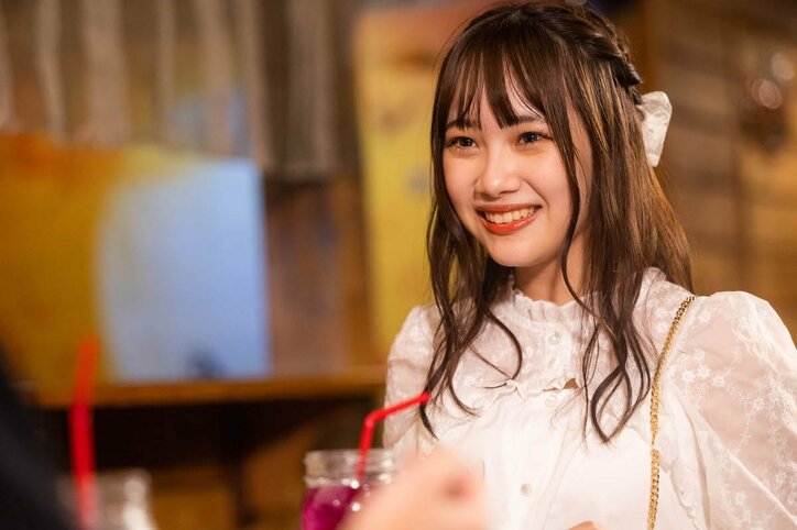 鬼モテ女子まじゅ、彼女＆彼氏感溢れる写真を男子と撮影し合う『恋ステ 2022秋 ～Honey Soda Story～』#2