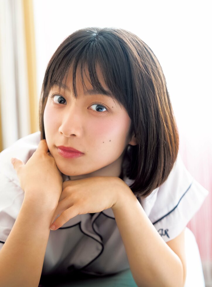 巻頭グラビア：藤崎ゆみあ