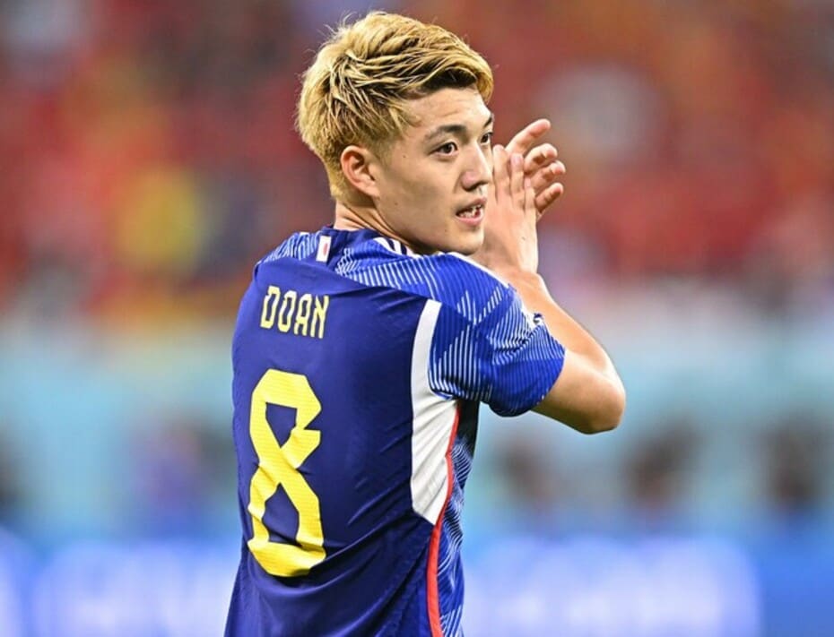 満点の 堂安律 W杯サッカー日本代表 サインカード rauquen.cl