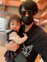 アレクサンダー『スタバへ　チャイを買いに来ました』