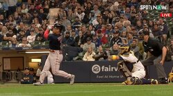 吉田正尚、完全覚醒の2打席連発！2号に続き1イニング2本目となる3号満塁弾の快挙 確信歩きの124メートル「打席に迷いなく入れるようになった」