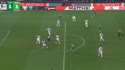 エグい軌道！日本代表DFがドンピシャ過ぎるクロスで同点ゴールをアシスト！「すごうま」「まじで美しい」超高精度クロスにSNS沸騰