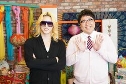 ROLAND「よそを見ることでパートナーへの愛情を再確認」マヂラブ村上「羞恥心が一番邪魔」恋愛に悩む人にアドバイス『隣の恋は青く見える4』