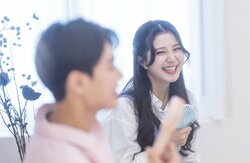 Nizi Project参加の女子高生・モモカ、韓国男子と初デート満喫も心配「相手はすごく退屈だったかも」『ロマンスは、デビュー前に。』#1