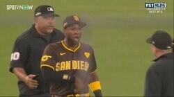 ドジャースvsパドレス戦がまさかの理由で試合中断…真剣勝負に水差すファンの暴挙にパ軍外野手がブチギレた瞬間「危なすぎる」