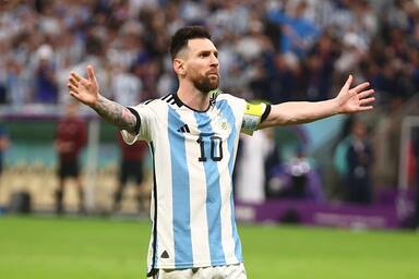 ［W杯マッチ58］イエロー15枚が乱れ飛ぶ大熱戦　PK戦を制したアルゼンチン、悲願の優勝狙うメッシの旅は続く