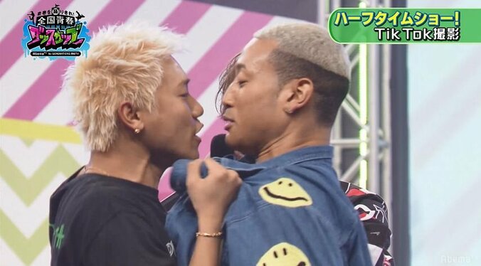 関口メンディーと隼がキスで会場大盛り上がり！「全国青春ダンスカップ」メンバー全員でTik Tok撮影 9枚目
