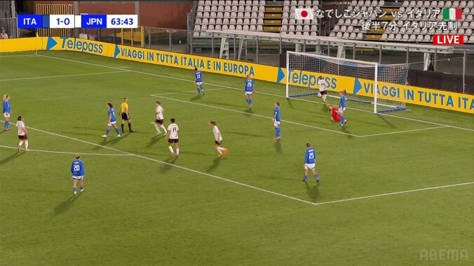 「２人とも神だ」長谷川唯の華麗ゴラッソ演出！宮澤ひなたの“ダイレクト絶品パス”が脚光「ピタリと合わせた」アシストの瞬間 4枚目