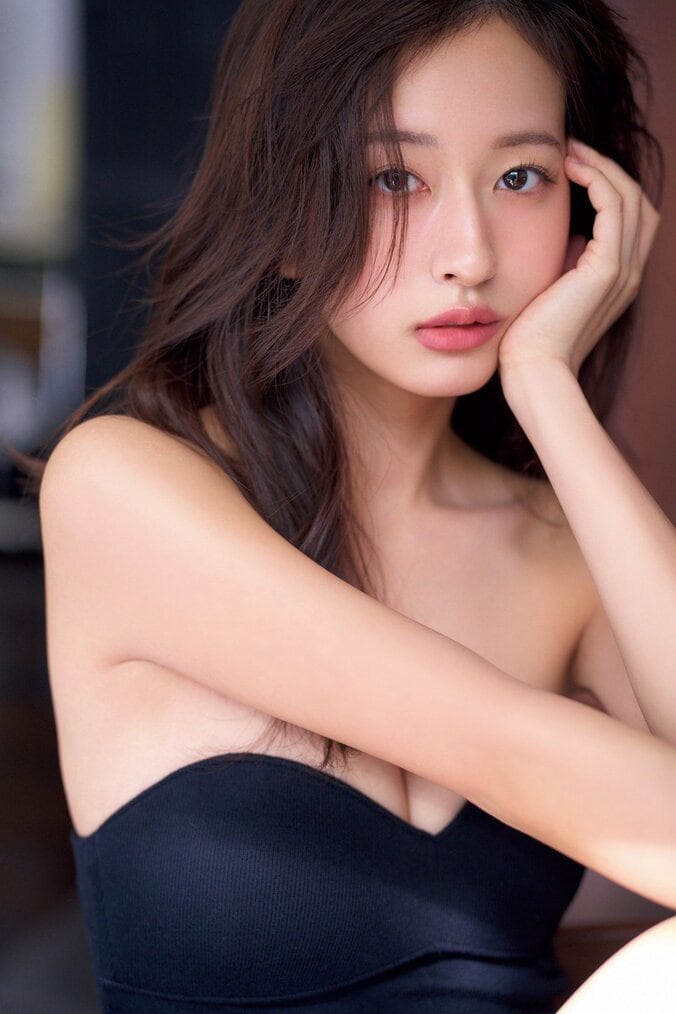 斉藤里奈（C）光文社／週刊FLASH 写真◎佐藤容平