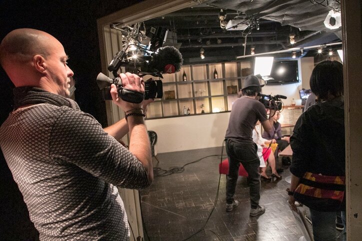 日本で「#MeToo」がムーブメントにならない理由 ネット報道番組だからできるセクハラタブーへの挑戦