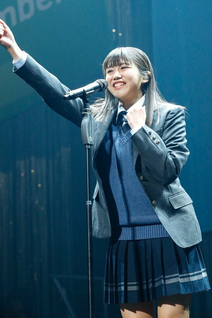 【詳報】坂道最年少のメンバー、元銀行員のメンバーも!先輩が見守る中、欅坂46の二期生・けやき坂46三期生が「お見立て会」