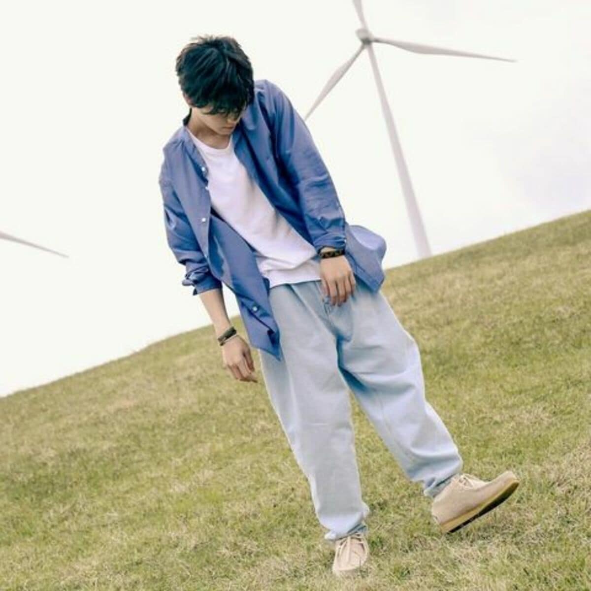 岩田剛典のMV撮影時の魅力的な姿に「爽やかでカッコいい」「笑顔素敵