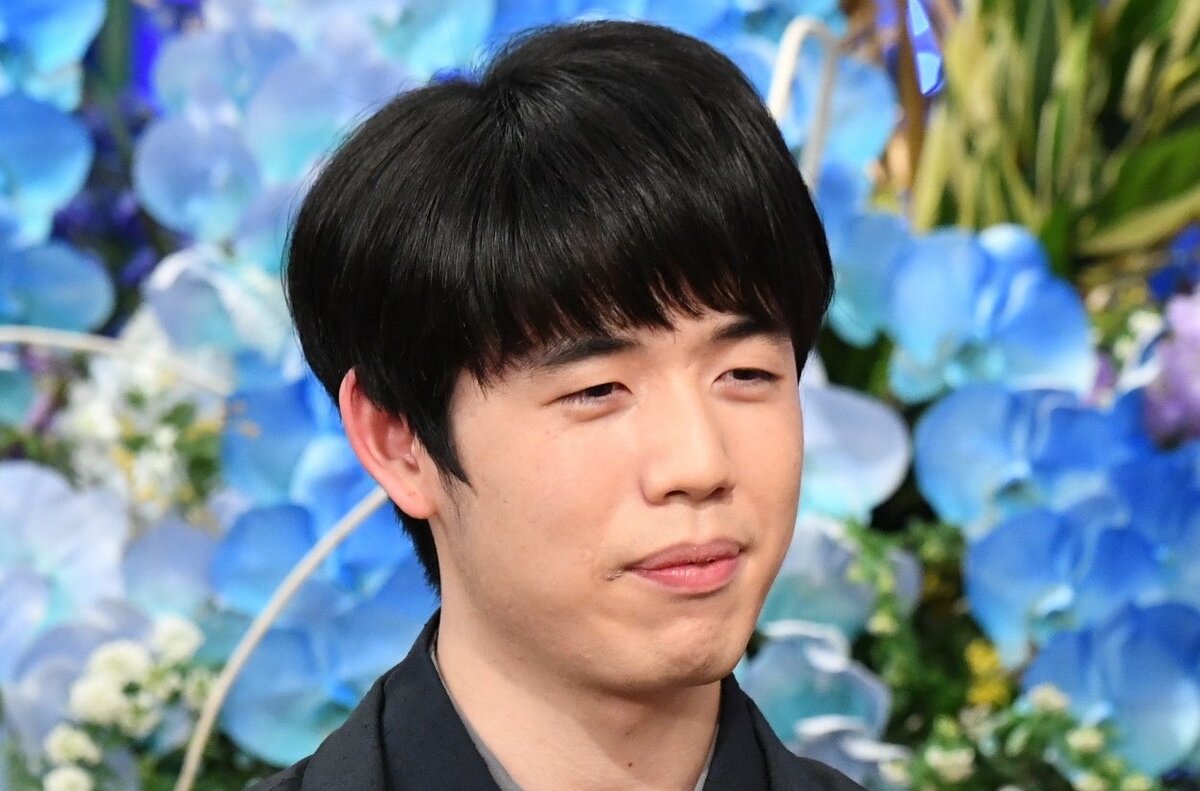藤井聡太八冠（21）「幸運もあったと思うが、充実感のある一年