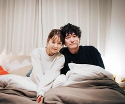 「ずっと見てたい」「終始キュンキュン」浅香航大＆トリンドル玲奈、ベッドでの仲良しショットに反響