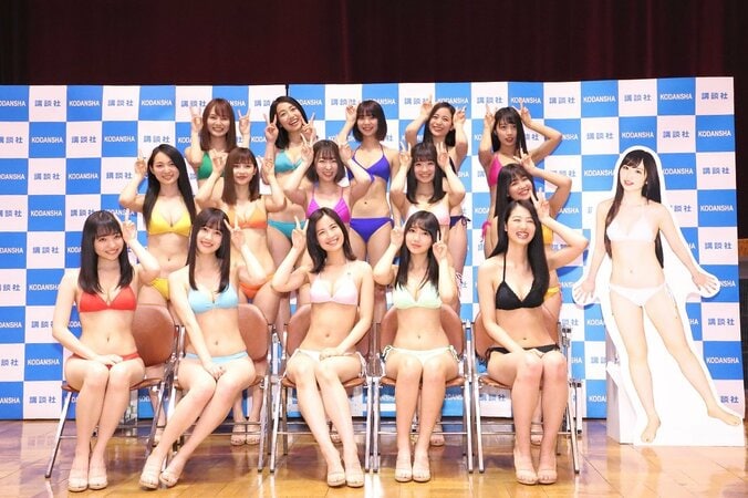 アイドルの登竜門『ミスマガジン』が７年ぶり開催、決勝16名がビキニ披露 17枚目