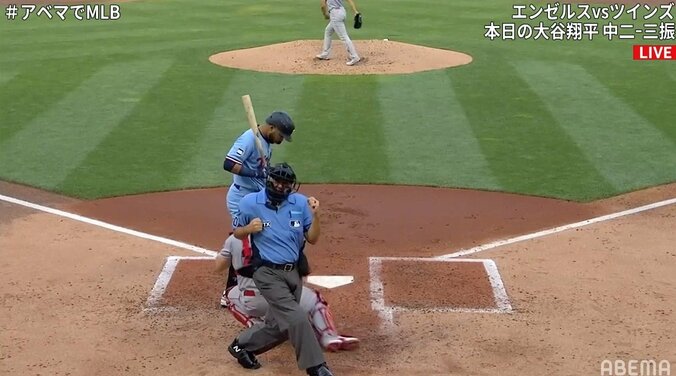 エンゼルス戦で球審の「卍」コールに脚光！ 「卍キター」「この球審好き」と話題に 1枚目