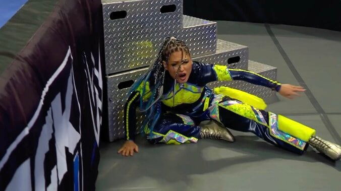 悶絶するジュリア