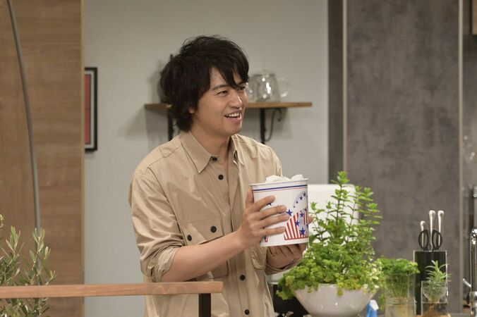 高橋一生、斎藤工、滝藤賢一とパグとの最強コラボが破壊力ありすぎて「可愛い」の声殺到 4枚目