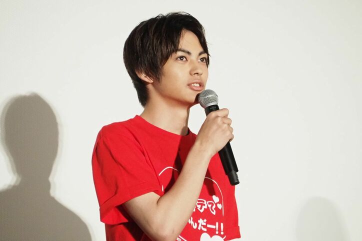 吉野北人のレア宮崎弁「みんな、元気しちょっけ？」に男性キャスト陣も歓喜！映画『私がモテてどうすんだ』公開記念舞台挨拶