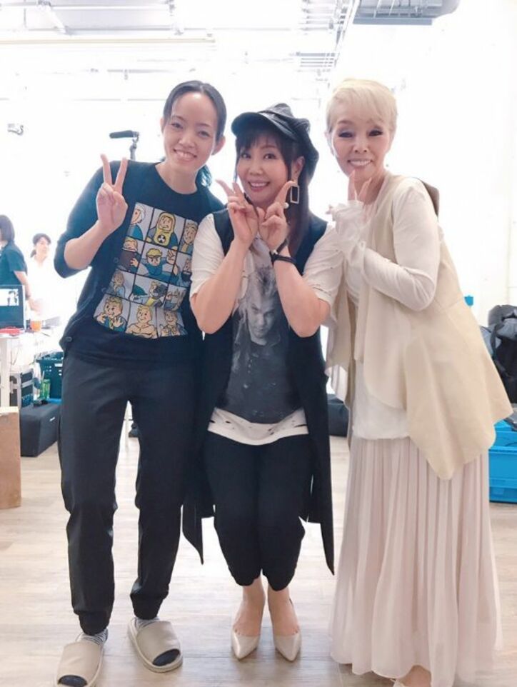 小川菜摘、久々に研ナオコ親子と再会「パワーと癒しを頂きました」