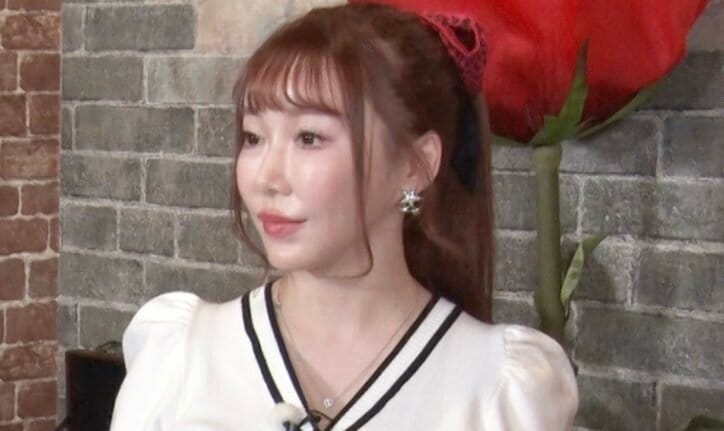 【写真・画像】14歳で出産した女性（37）、コンカフェ経営＆セレブ妻に転身！長女も店長として勤務「元々メイドカフェで働いていて」　1枚目