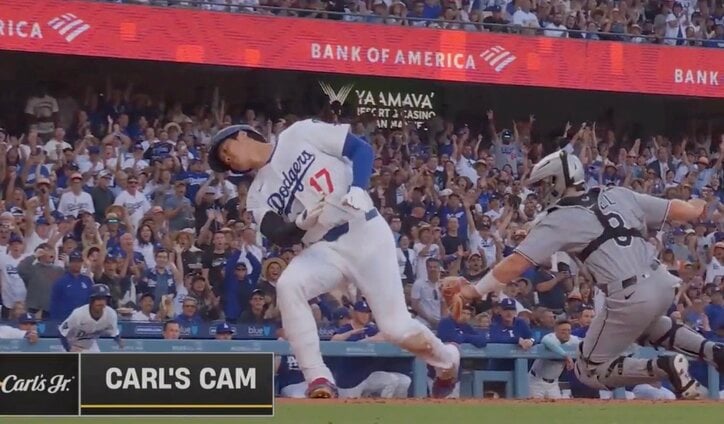 【写真・画像】一体、何が起きた…？ 大谷翔平が“まさかの行動”「ヤバいw」「めっちゃウケる」 四球直後に見せたリアクションが話題に　1枚目