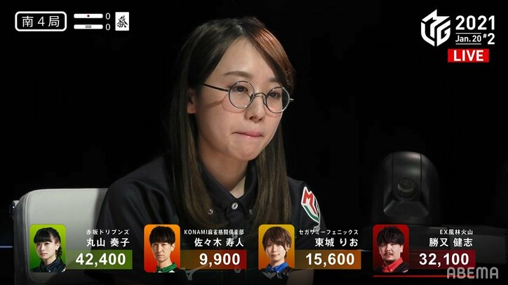 人気メガネっ子雀士の“特別アングル”勝利の笑顔にファン絶賛「横顔もかわいい」「今日は大人っぽいねえ」/麻雀・Mリーグ