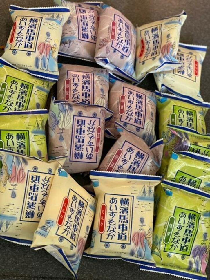  柏木由紀子、大量に貰った差し入れを公開「お気に入りのもなかあいすをたくさん」 
